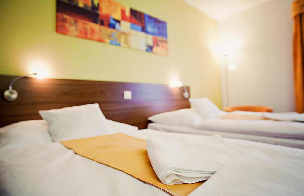 Hotel Active Prachatice Exterior foto